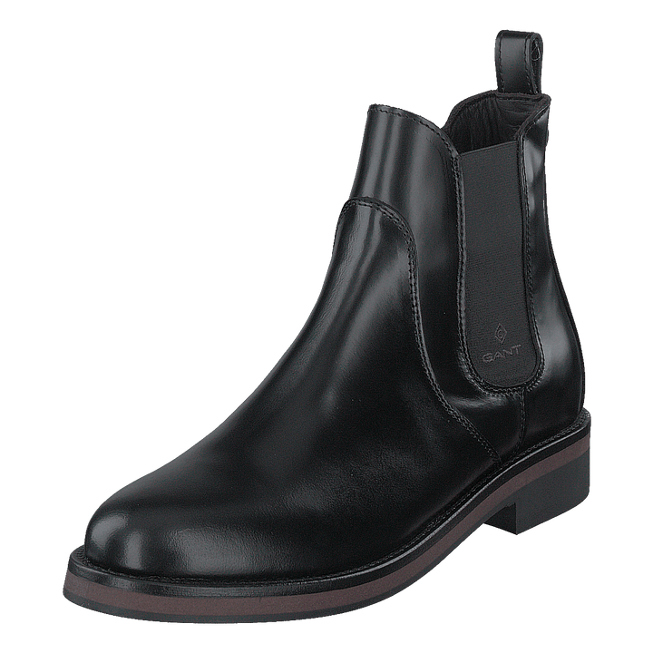 Malin Chelsea Black