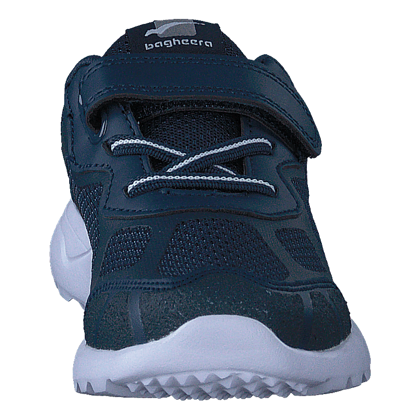 Moxie Navy/white