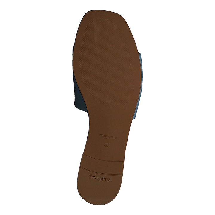 Madeleine Light Blue