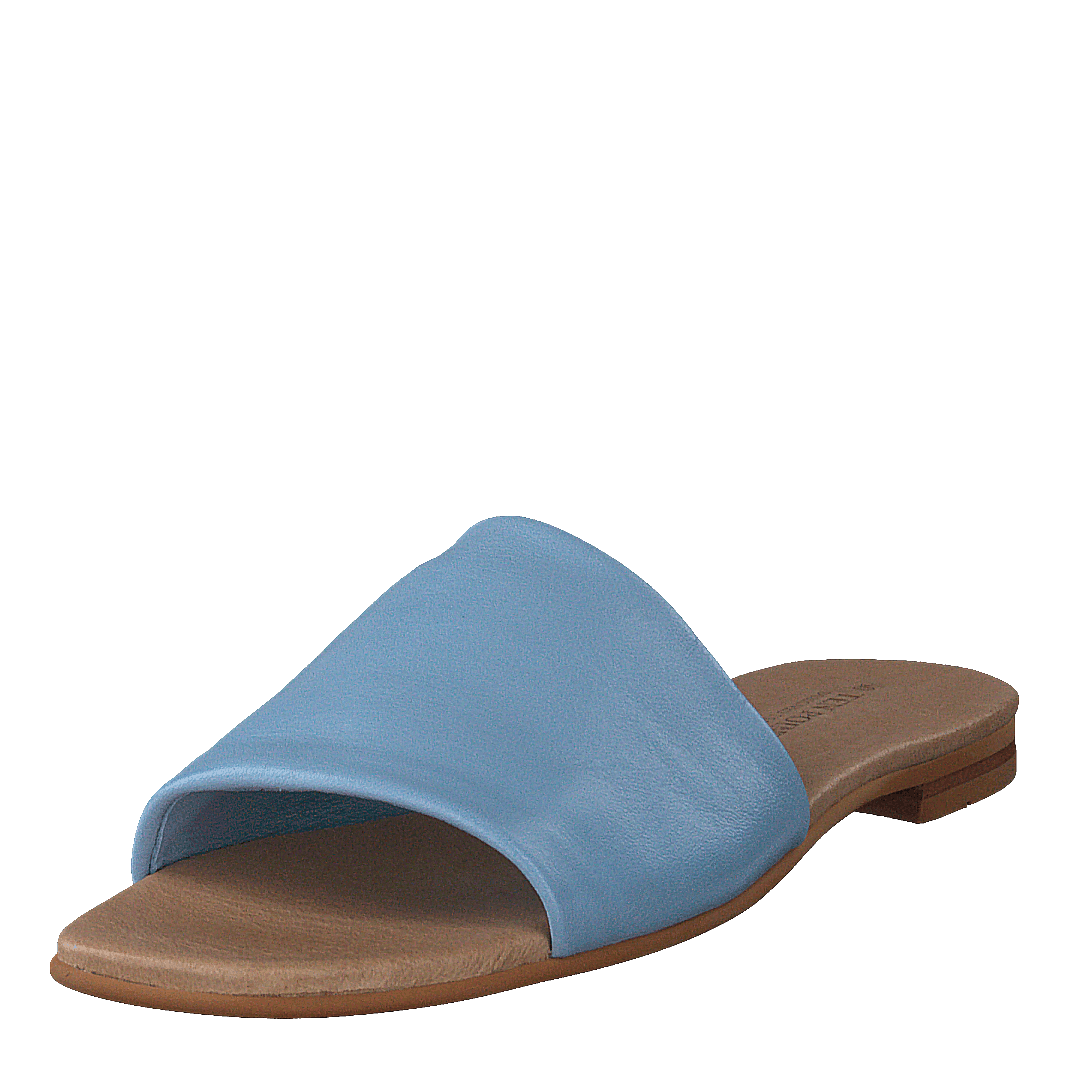 Madeleine Light Blue