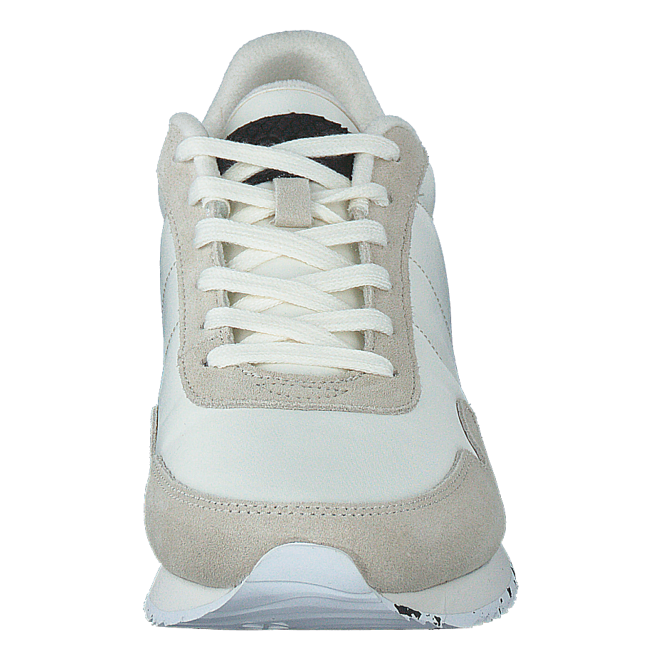 Nora Iii Leather Whisper White