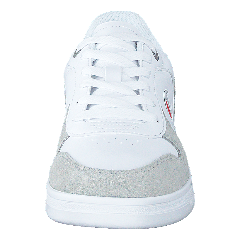 Low Cut Shoe Connor White