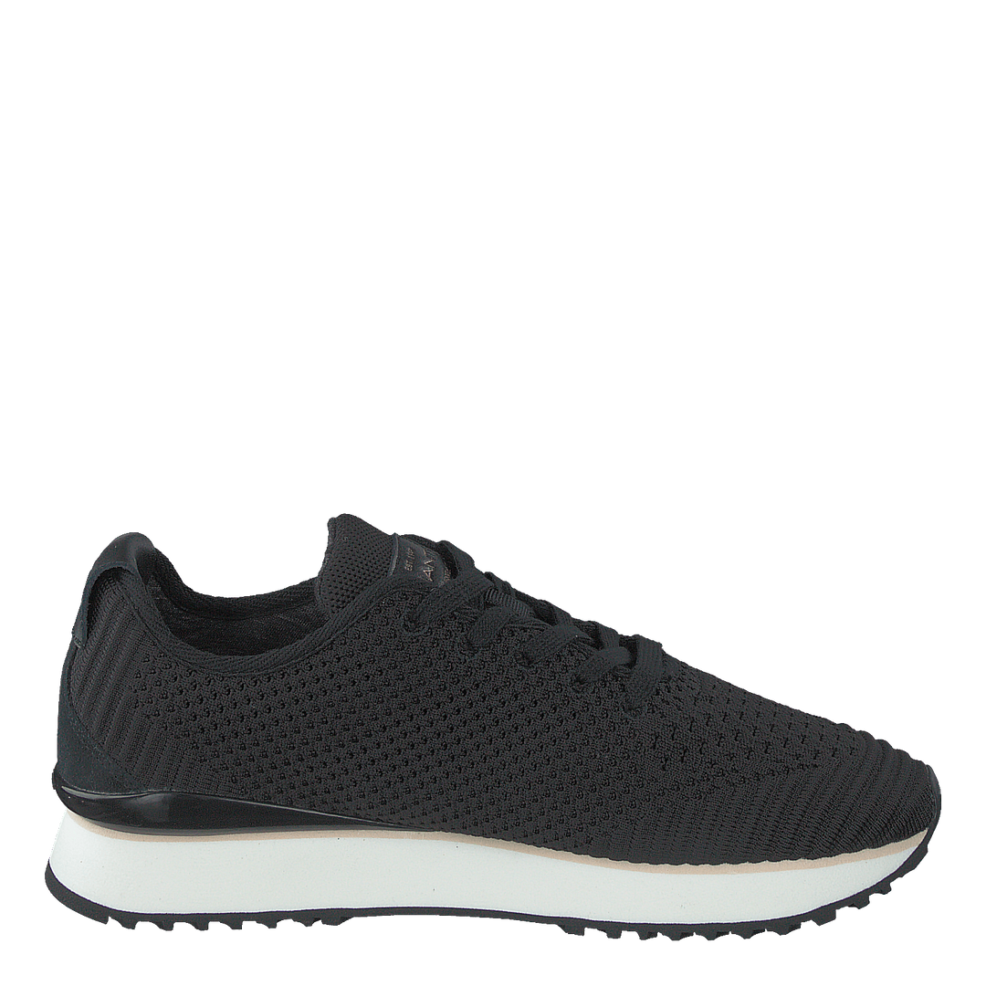 Bevinda Black