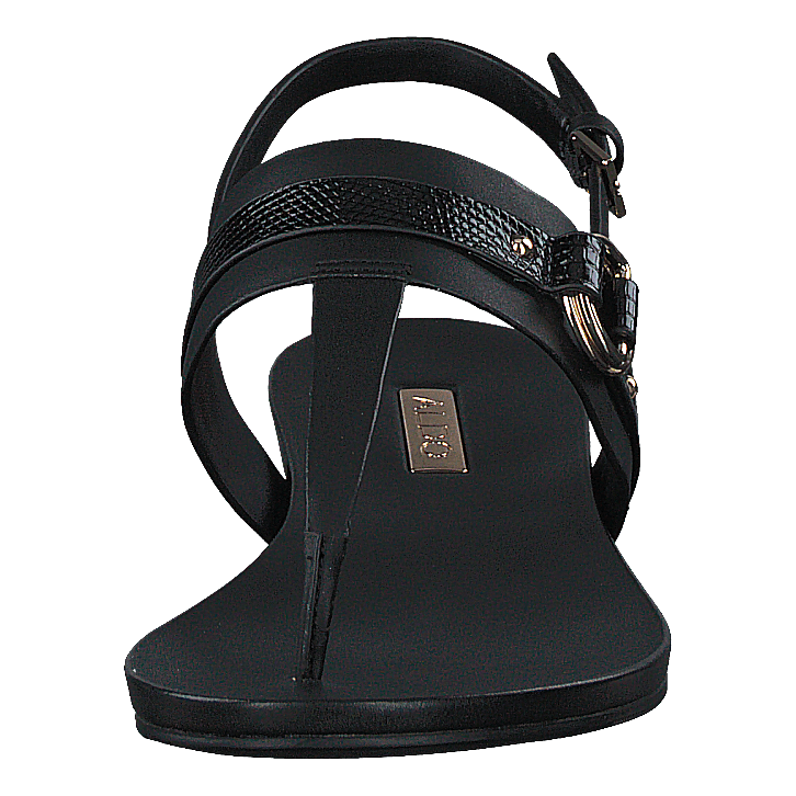 Pandra Black