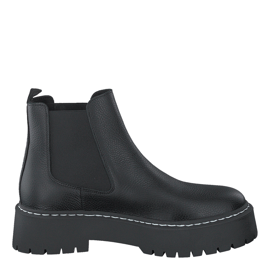 Veerly Black Leather