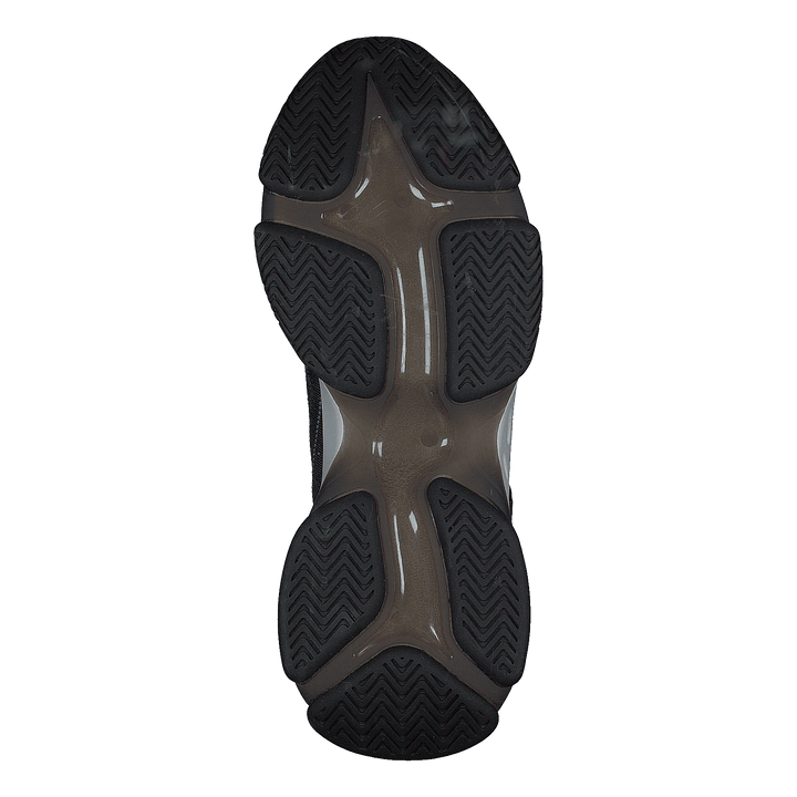 Maxilla-r Black/black