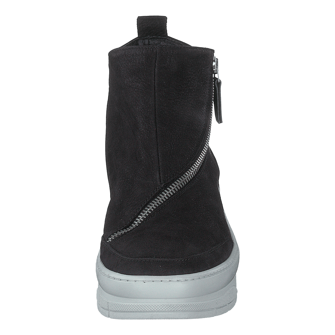 Hilda Longbeach Nero