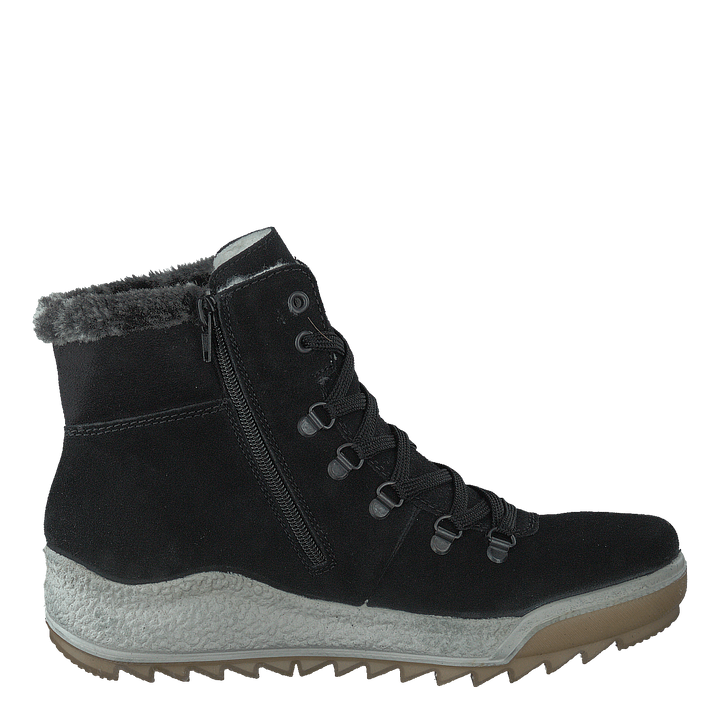 Y4733 Black