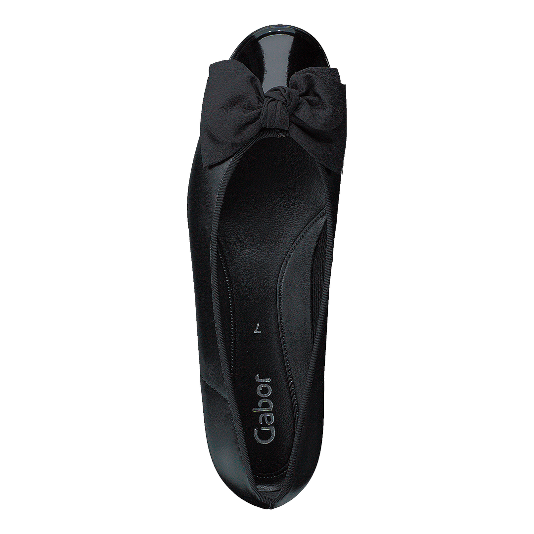 05.106.37 Black