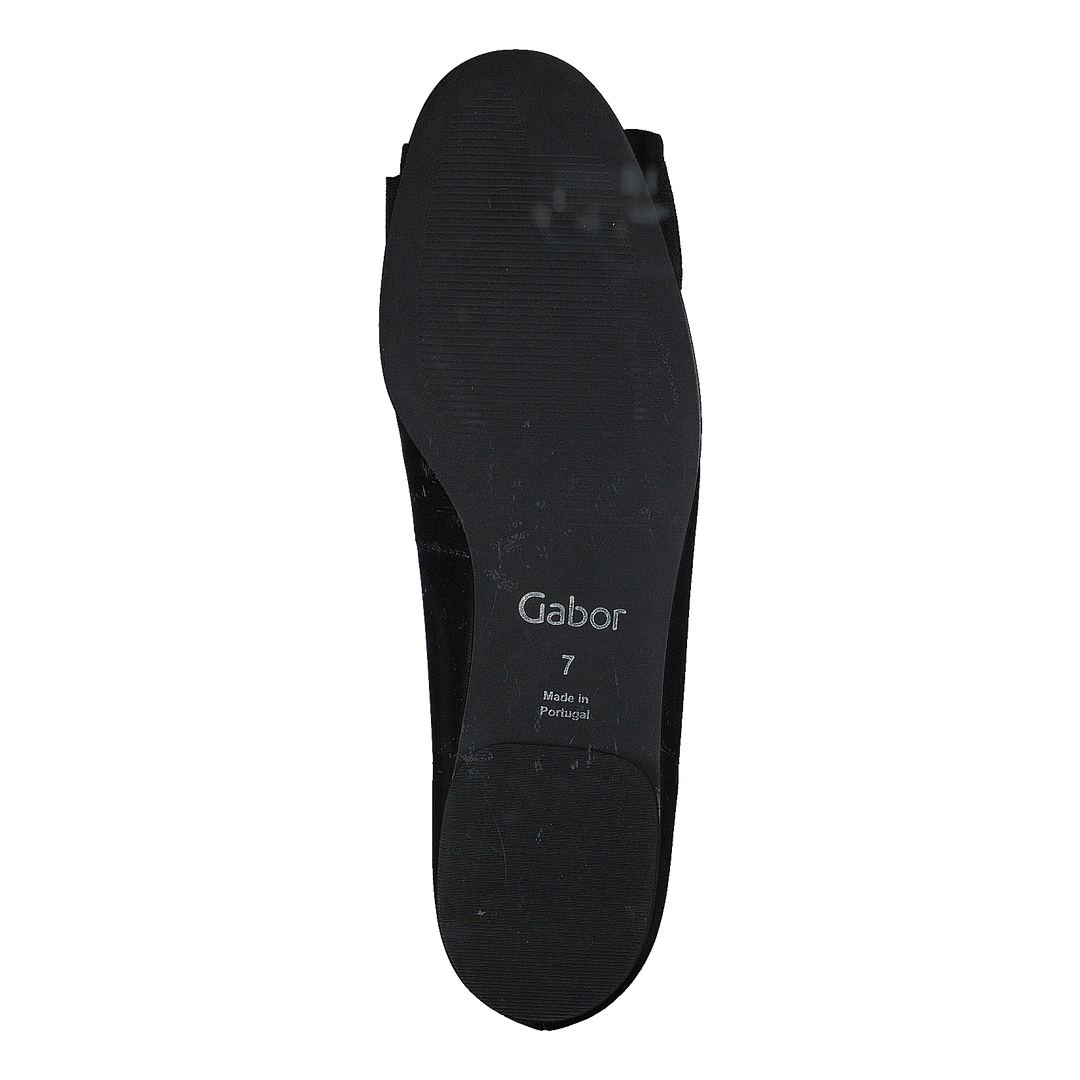 05.106.37 Black