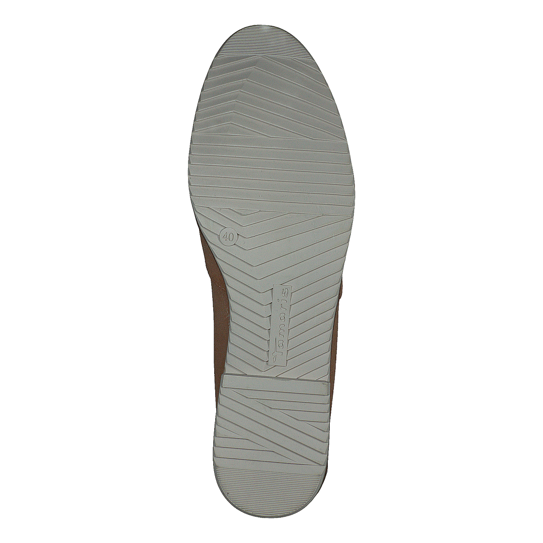 24200 Almond