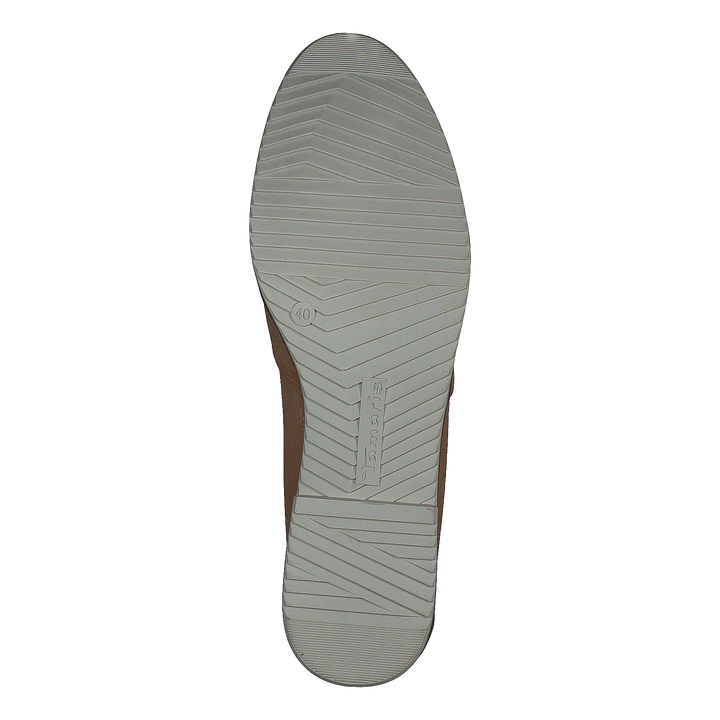 24200 Almond