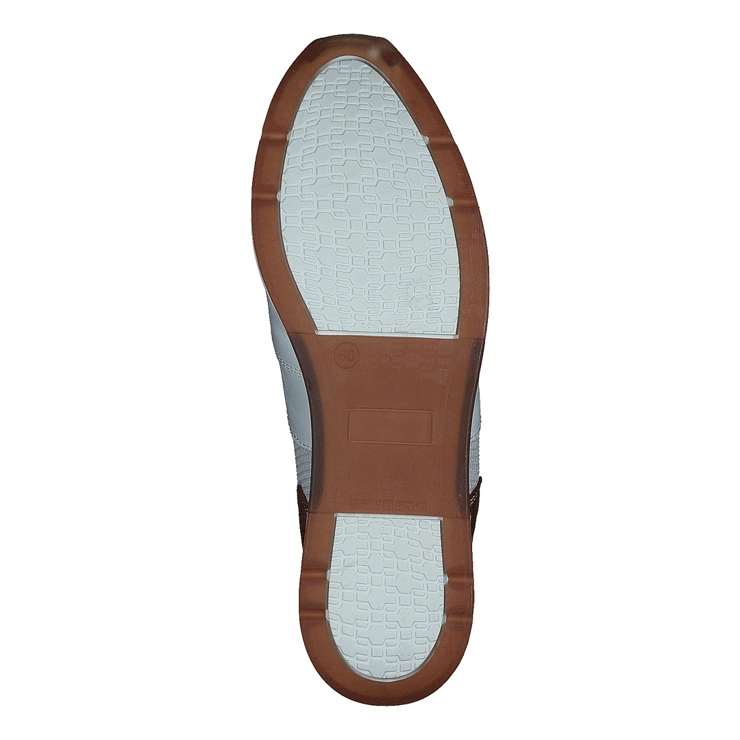 Thea Camel