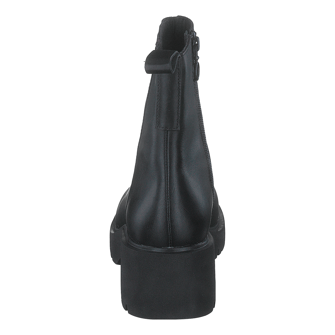 Milah Black