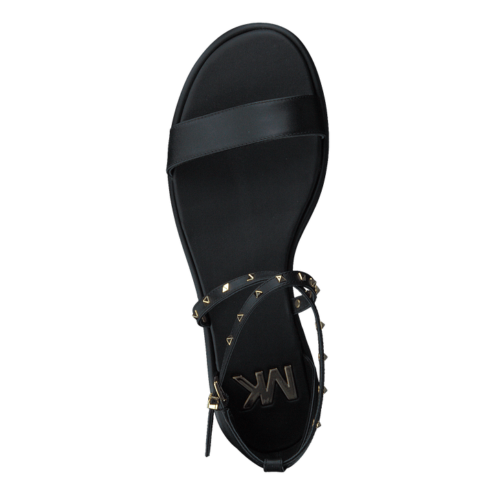 Astrid Black