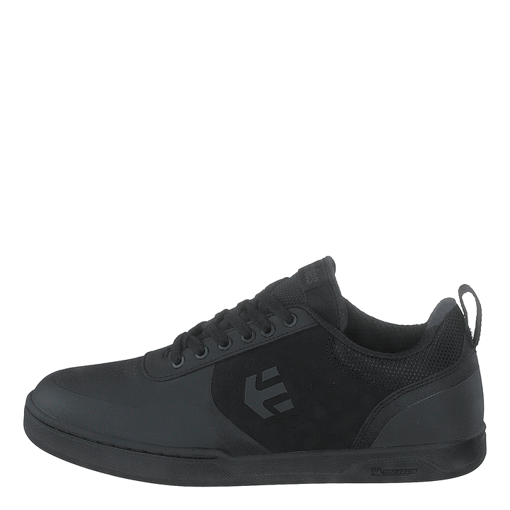 Culvert Black/black/reflective