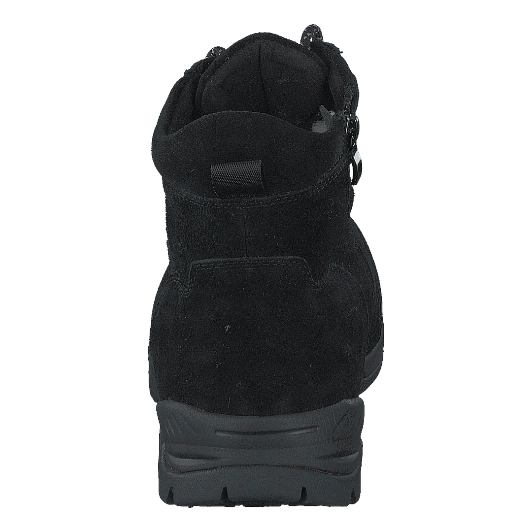 Henni Dubbar Stud 6 Black