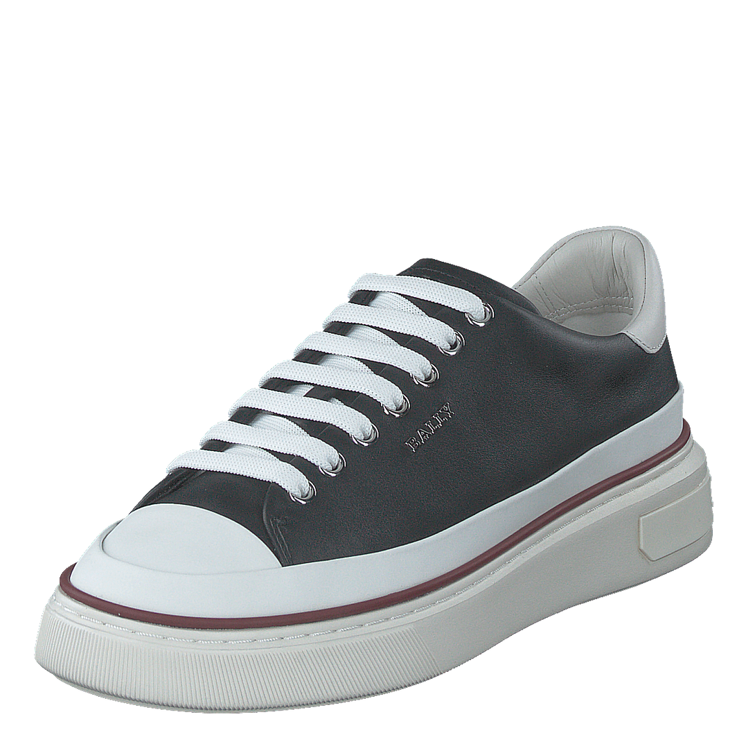 Maily Black/white