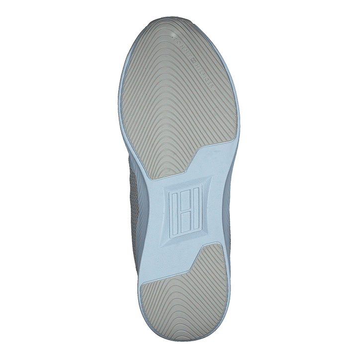 Active Mesh Trainer White