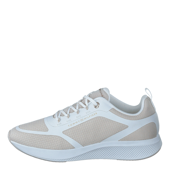 Active Mesh Trainer White
