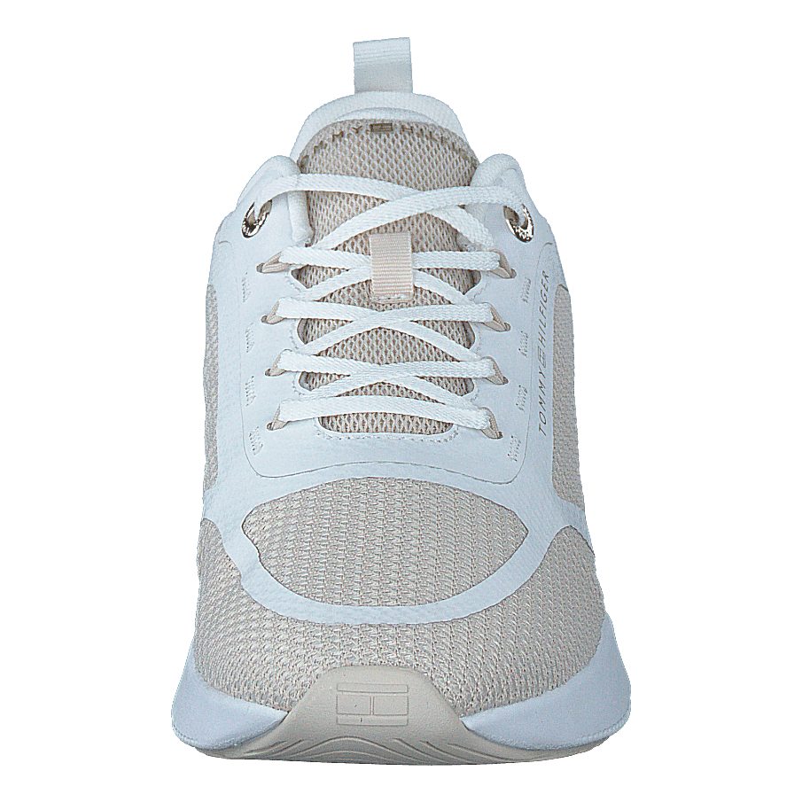 Active Mesh Trainer White
