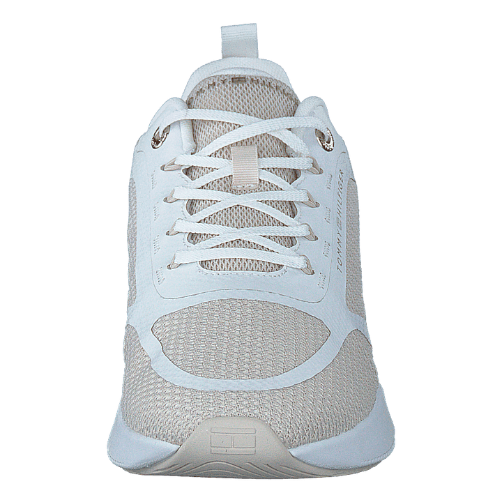 Active Mesh Trainer White