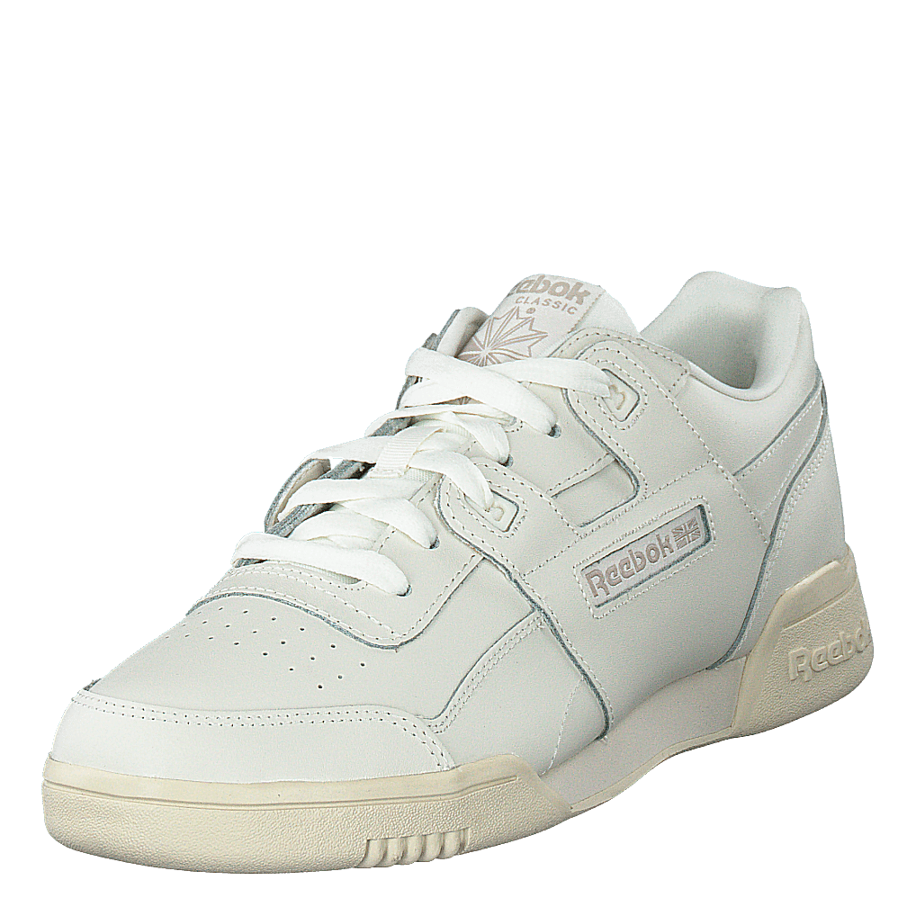 Reebok workout trainers in chalk discount