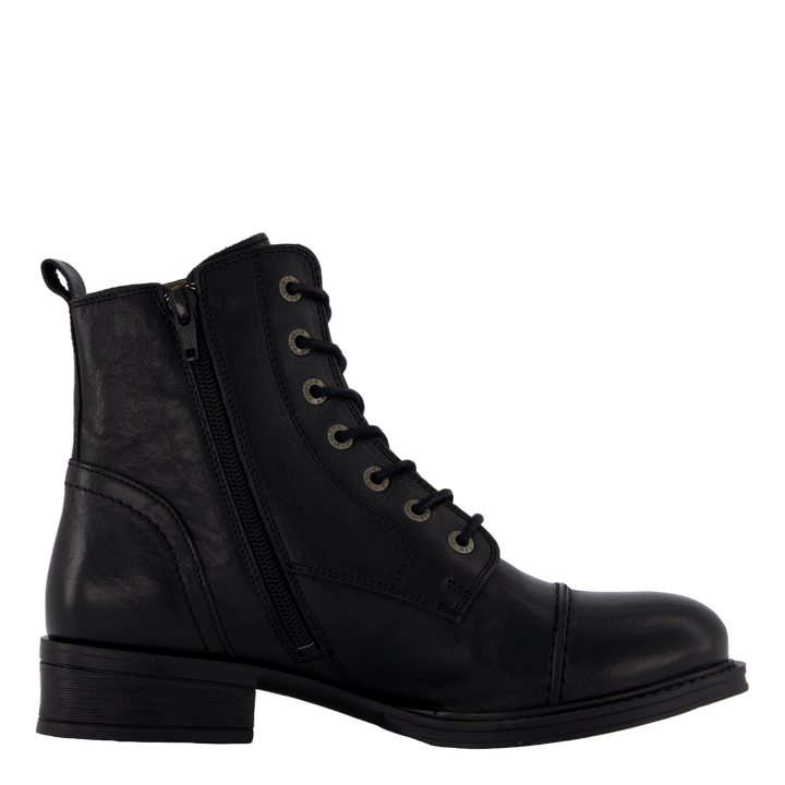 Pandora Laced Boots Black