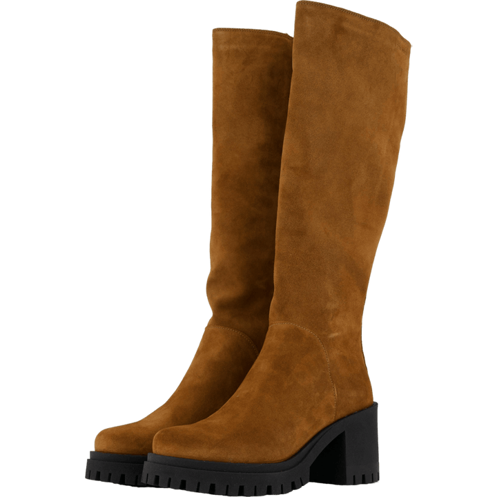 Ylva - Brown
