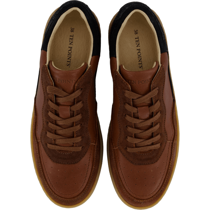 Edit Brown