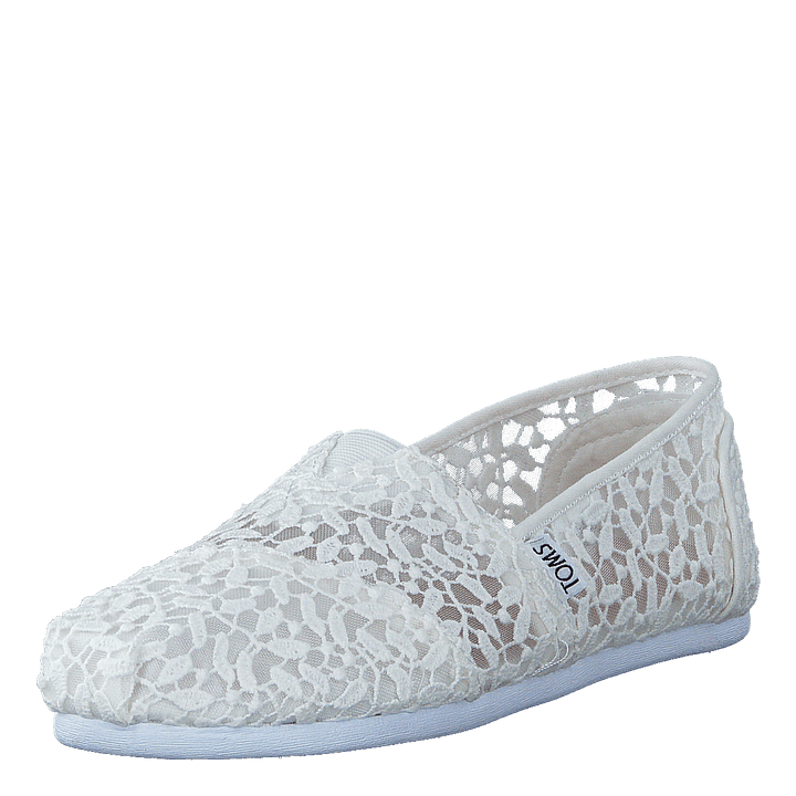 Seasonal Classics White Lace Leaves