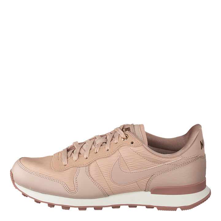 Nike Internationalist Trainers Nike Trainers Womens Beige Particle