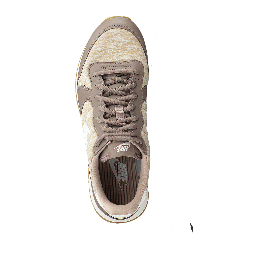 Nike internationalist sepia stone online