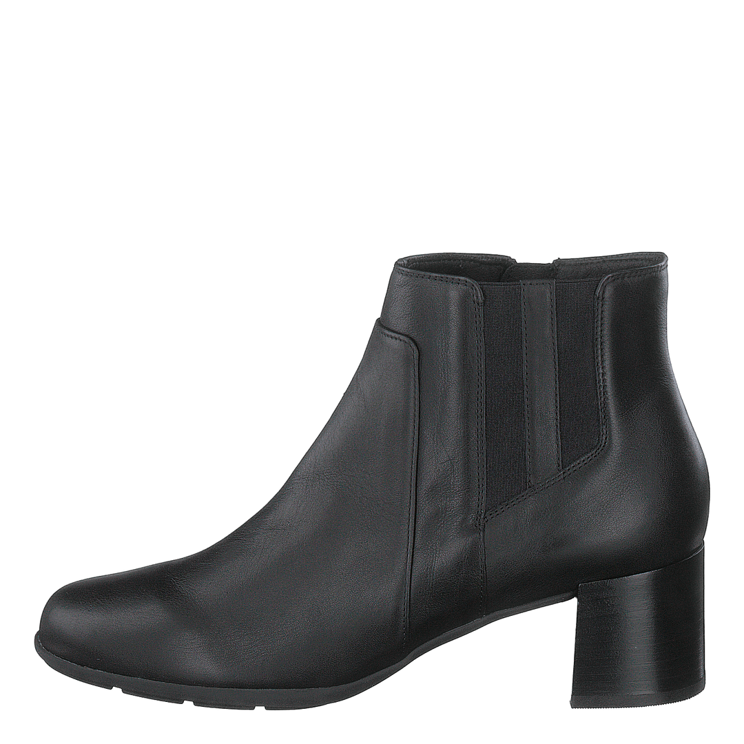 D New legume Annya Brown