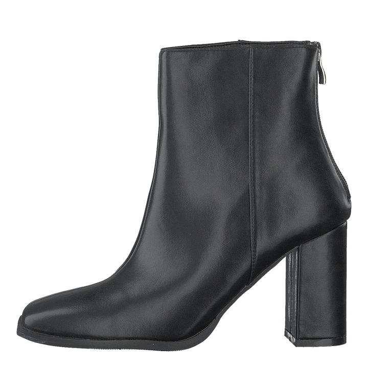 Squared Front Ankle Boots Black
