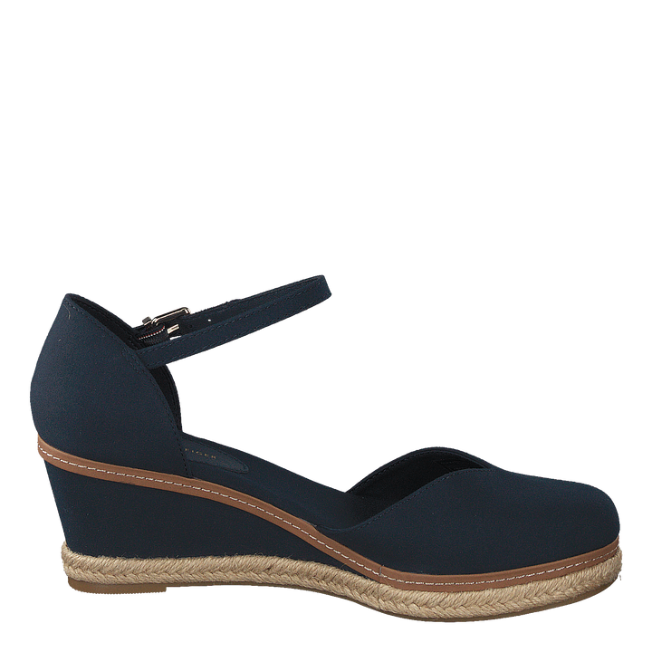 Basic Closed Toe Mid Wedge Desert Sky Dw5